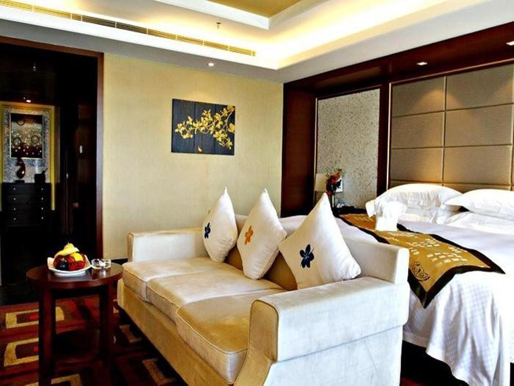 Marina Spa Hotel Sanya Exteriör bild