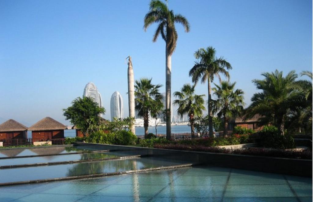 Marina Spa Hotel Sanya Exteriör bild