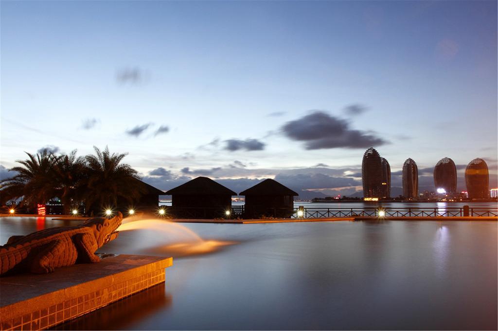 Marina Spa Hotel Sanya Exteriör bild
